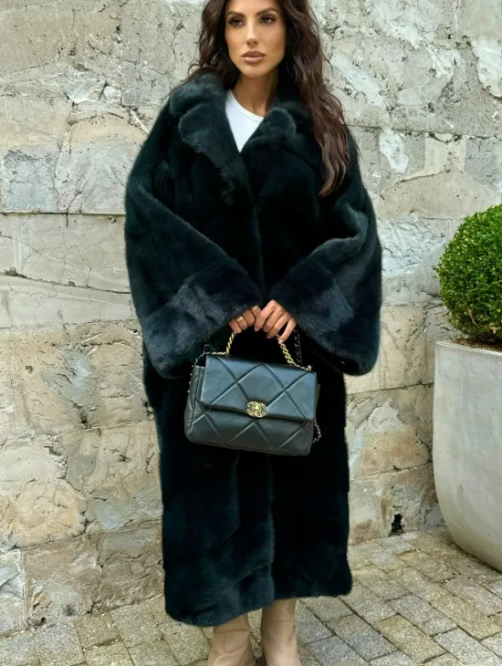 Женская шуба из меха норки в стиле «Oversize» (больших размеров) - фото 4