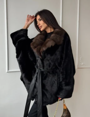 Полушубок из норки Black с воротником из меха темной куницы - фото 12