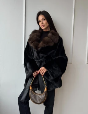 Полушубок из норки Black с воротником из меха темной куницы - фото 14