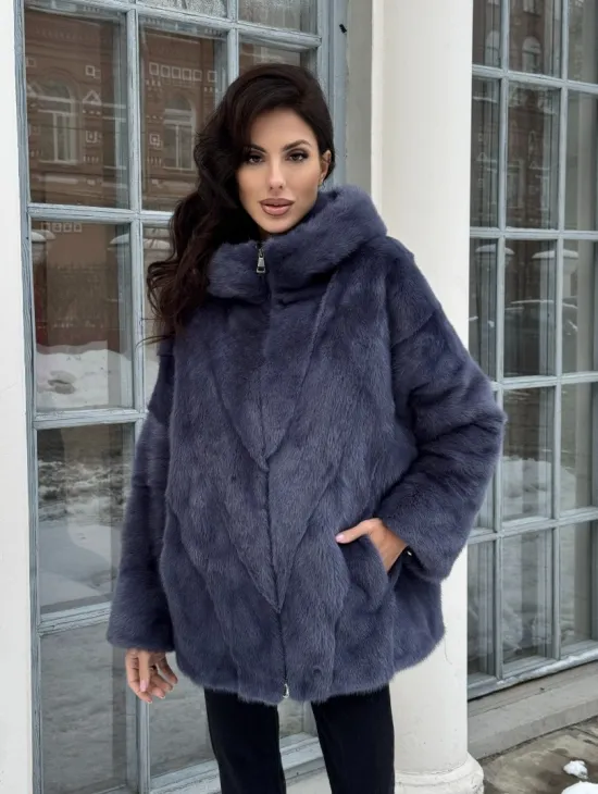 Меховая курточка - бомбер из аукционной норки с капюшоном - фото 9