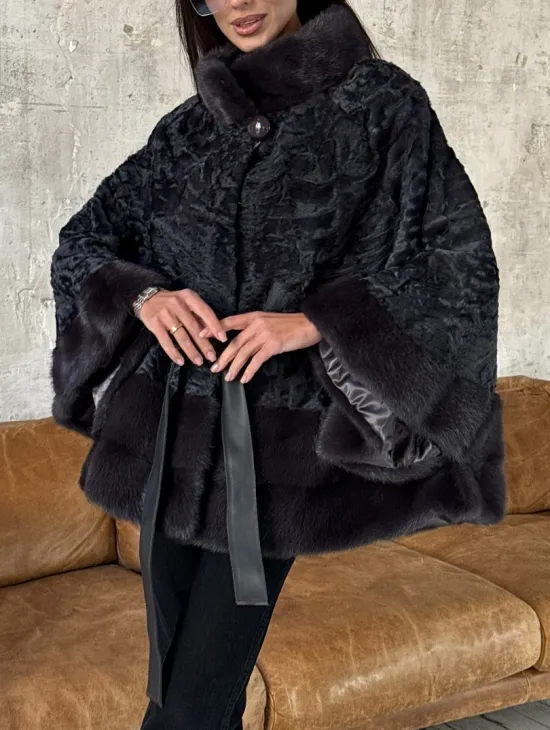Меховое пончо - шуба из натурального меха каракульчи с отделкой из норки - фото 3