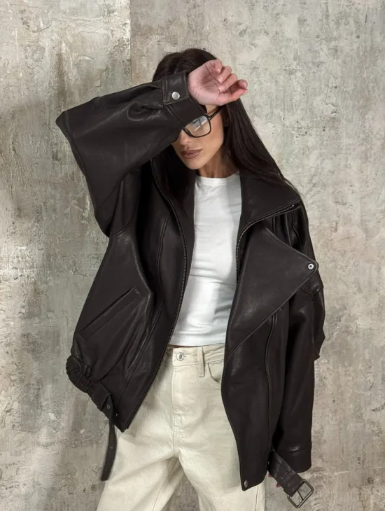 Модная кожаная куртка - бомбер на резинке из натуральной гладкой кожи - фото 12