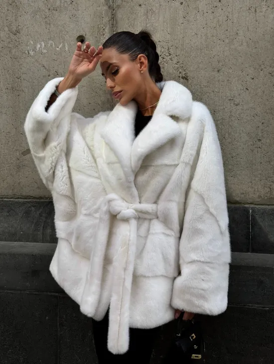Белоснежная норковая шуба фасон 