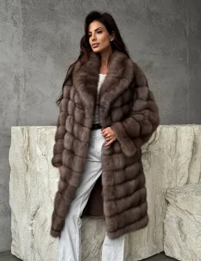 Шуба из куницы средней длины - фото 8