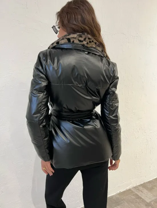 Пуховик с мехом норки в анималистическом принте - фото 7